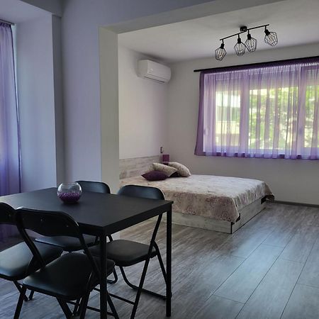 Purple Studios Veliko Tarnovo Luaran gambar